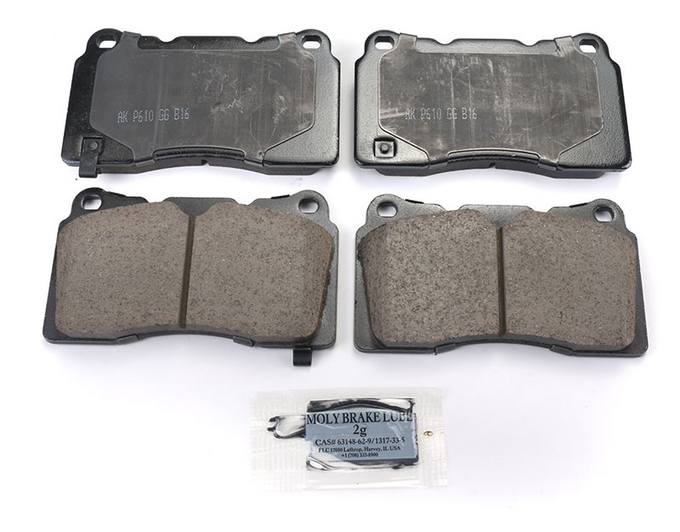 Volvo Disc Brake Pad Set - Front (Ceramic) (PERFORMANCE) 30748957 - Akebono Performance Ultra-Premium ASP1001